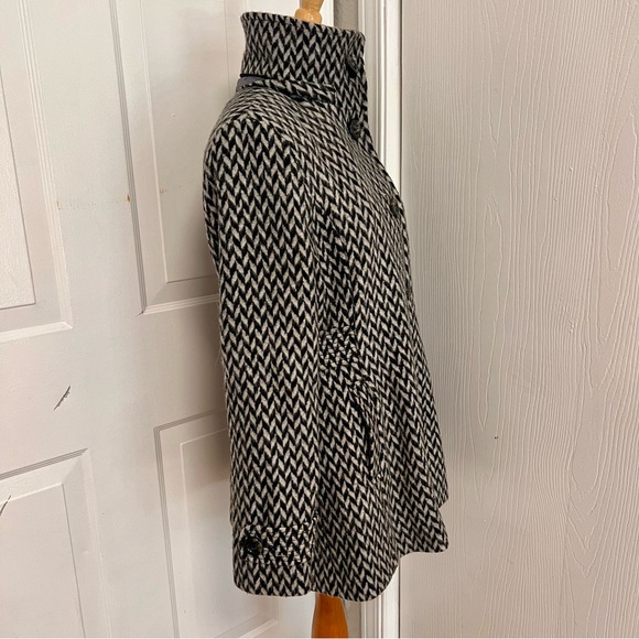 Kenneth Cole Reaction Pea Coat A2 - Picture 4 of 8